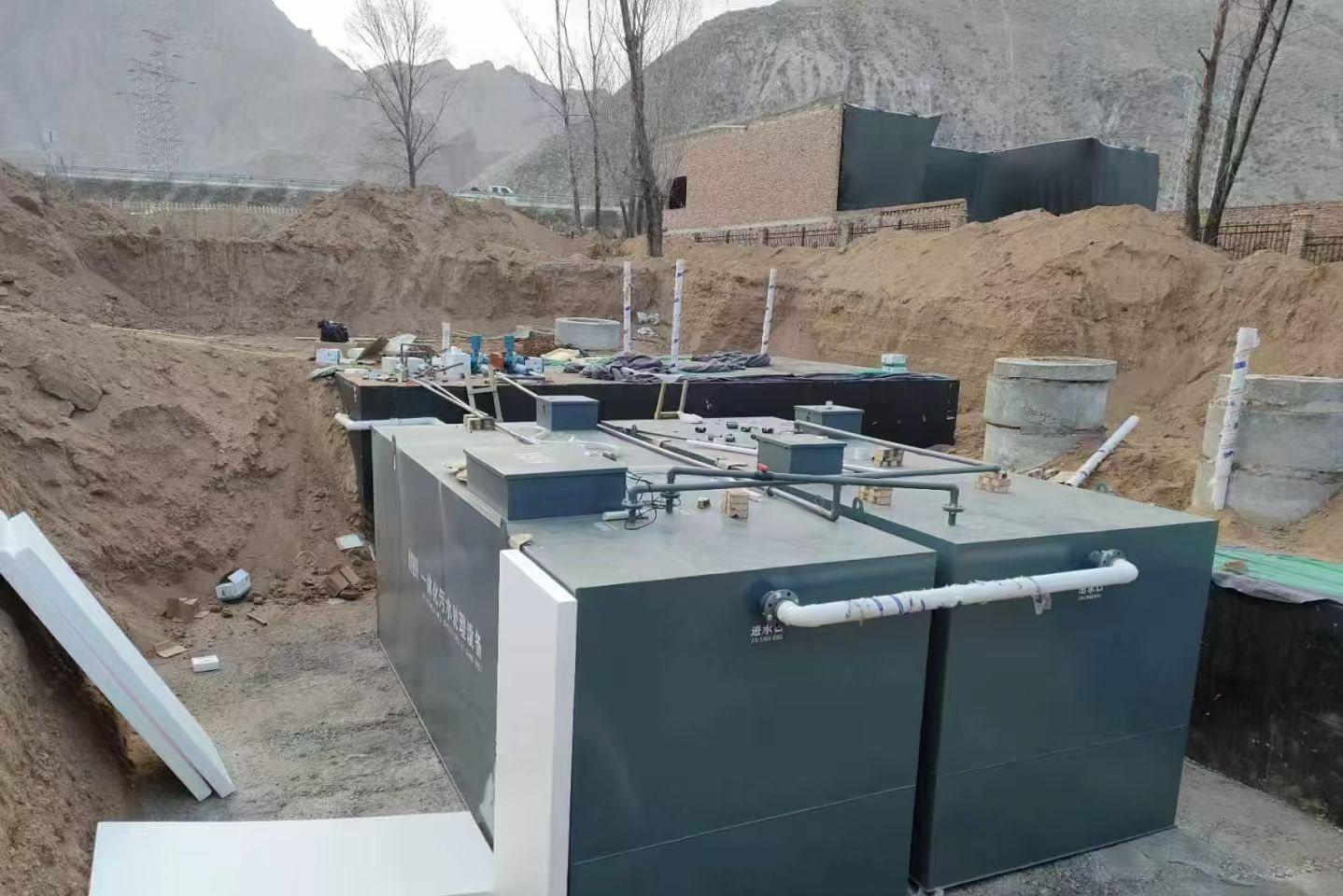 桑日一体化污水处理设备
